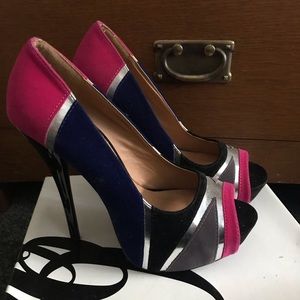 New Shii colorful heels